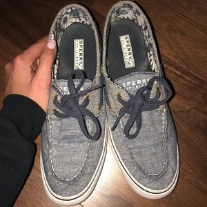 Jean Sperry Top Siders. Perfect for Spring!🌸